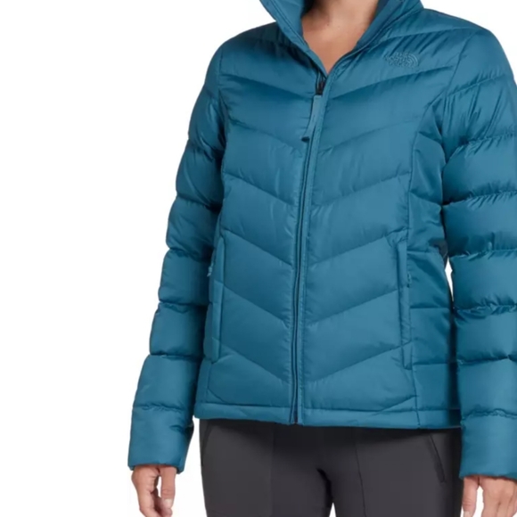 North face winter jacket - Picture 7 of 7